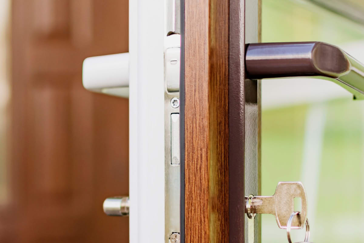 Фурнитура и ручки